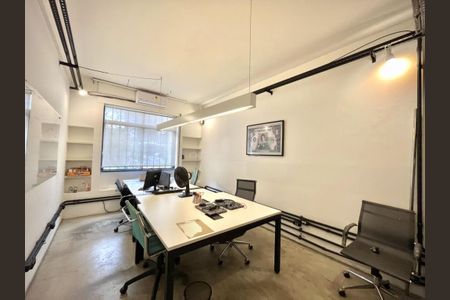 Casa à venda com 10 quartos, 380m² em Jardim Paulista, São Paulo