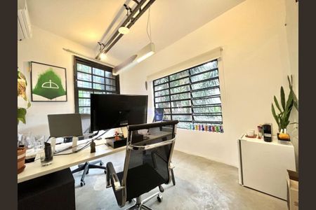 Casa à venda com 380m², 10 quartos e 4 vagas