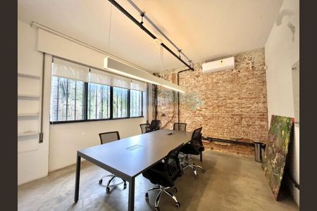 Casa à venda com 380m², 10 quartos e 4 vagas