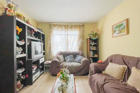 Sala de casa para alugar com 3 quartos, 180m² em Cidade das Flores, Osasco