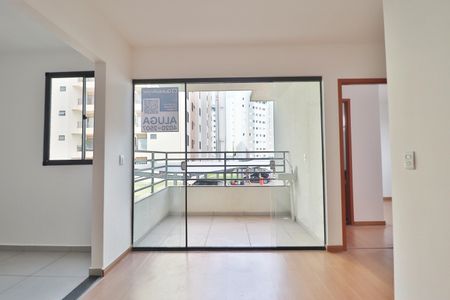 Apartamento para alugar com 64m², 2 quartos e 1 vagaSala
