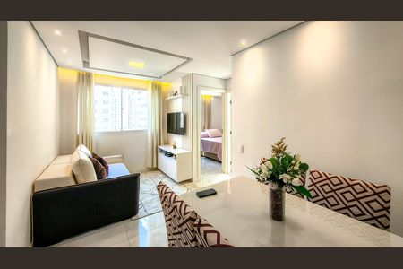 Apartamento à venda com 42m², 2 quartos e sem vaga Apartamento à venda com 42m², 2 quartos e sem vagaSala
