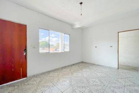 Casa para alugar com 60m², 2 quartos e sem vaga Casa para alugar com 60m², 2 quartos e sem vagaSala