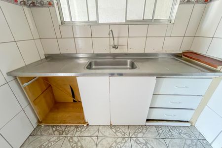 Casa para alugar com 60m², 2 quartos e sem vaga Casa para alugar com 60m², 2 quartos e sem vagaCozinha