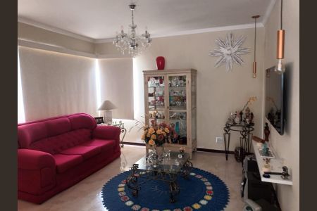 Casa para alugar com 350m², 3 quartos e 2 vagas