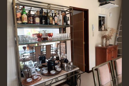 Casa para alugar com 3 quartos, 350m² em Jardim Atlântico Leste, Maricá