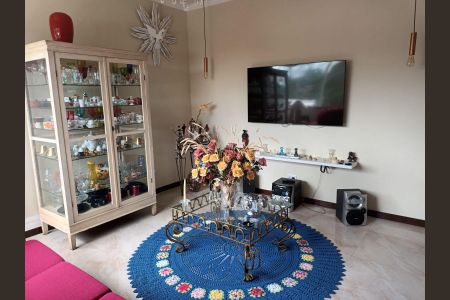 Casa para alugar com 3 quartos, 350m² em Jardim Atlântico Leste, Maricá