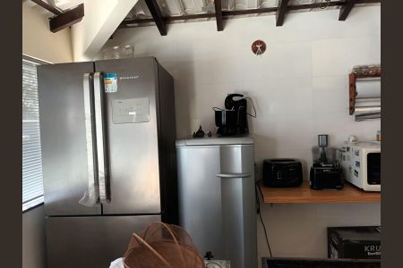 Casa para alugar com 3 quartos, 350m² em Jardim Atlântico Leste, Maricá
