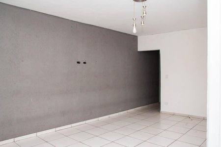 Casa para alugar com 85m², 3 quartos e sem vaga