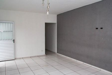Casa para alugar com 85m², 3 quartos e sem vaga