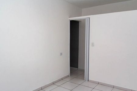 Casa para alugar com 85m², 3 quartos e sem vaga