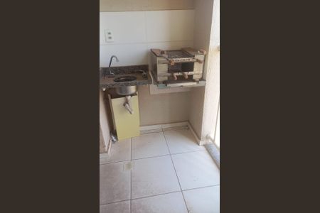 Área de serviço de apartamento para alugar com 2 quartos, 56m² em Loteamento Adventista Campineiro, Hortolândia