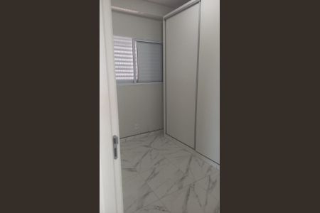 Quarto de apartamento para alugar com 2 quartos, 56m² em Loteamento Adventista Campineiro, Hortolândia