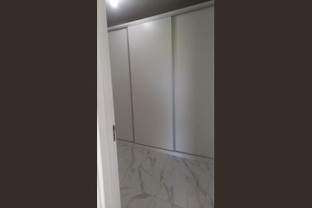 Quarto de apartamento para alugar com 2 quartos, 56m² em Loteamento Adventista Campineiro, Hortolândia