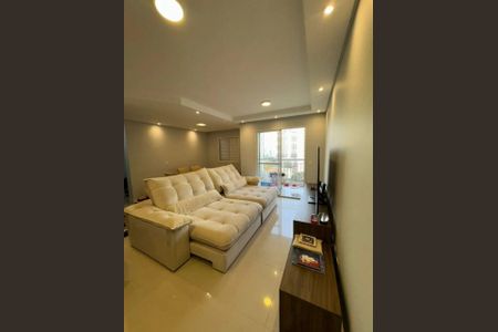 Foto 03 de apartamento à venda com 2 quartos, 64m² em Vila Piratininga, São Paulo
