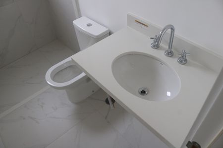 Apartamento à venda com 222m², 4 quartos e 5 vagasBanheiro 3
