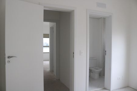 Apartamento à venda com 222m², 4 quartos e 5 vagasSuíte 2