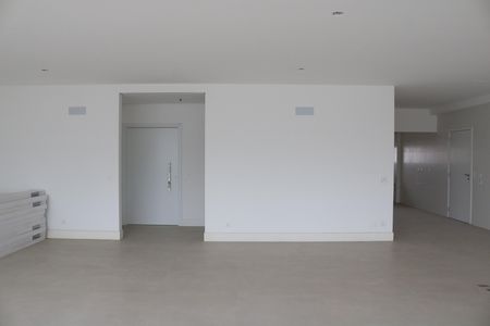 Apartamento à venda com 222m², 4 quartos e 5 vagasSala e Cozinha Integrada