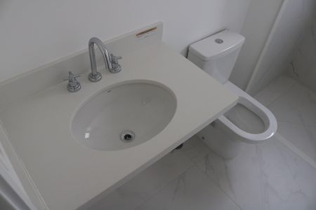 Apartamento à venda com 222m², 4 quartos e 5 vagasBanheiro 2