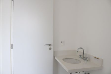 Apartamento à venda com 222m², 4 quartos e 5 vagasBanheiro 4
