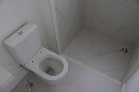 Apartamento à venda com 222m², 4 quartos e 5 vagasBanheiro 4