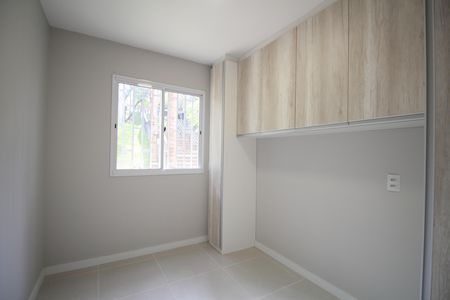 Quarto  de apartamento para alugar com 2 quartos, 44m² em Jardim Leonidas Moreira, São Paulo