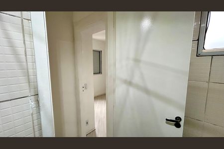 Apartamento para alugar com 44m², 2 quartos e sem vaga Apartamento para alugar com 44m², 2 quartos e sem vagaBanheiro