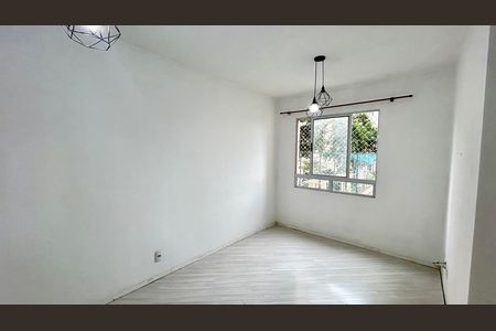 Apartamento para alugar com 44m², 2 quartos e sem vaga Apartamento para alugar com 44m², 2 quartos e sem vagaSala