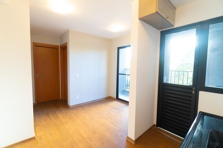 Apartamento à venda com 35m², 2 quartos e sem vaga Apartamento à venda com 35m², 2 quartos e sem vagaSala/Cozinha