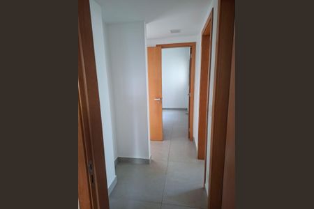Apartamento para alugar com 103m², 3 quartos e 2 vagas Apartamento para alugar com 103m², 3 quartos e 2 vagasCorredor
