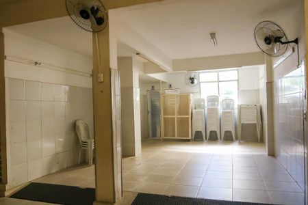 Apartamento à venda com 50m², 1 quarto e 1 vaga Apartamento à venda com 50m², 1 quarto e 1 vagaÁrea comum - Salão de festas