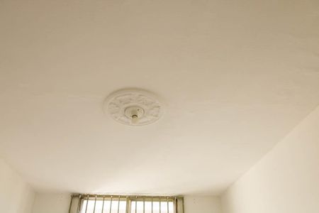 Sala de apartamento à venda com 1 quarto, 50m² em Pilares, Rio de Janeiro