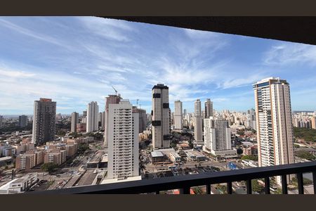 Apartamento para alugar com 69m², 2 quartos e sem vagaVista