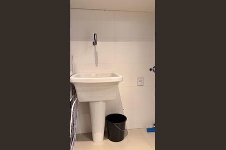 Apartamento para alugar com 69m², 2 quartos e sem vagaÁrea de Serviço