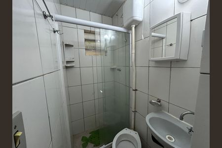 Casa para alugar com 42m², 2 quartos e sem vagaBanheiro