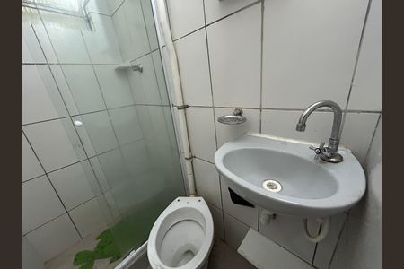 Casa para alugar com 42m², 2 quartos e sem vagaBanheiro