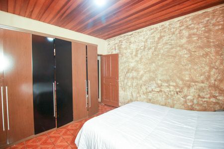 Casa para alugar com 120m², 2 quartos e 4 vagasQuarto