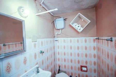 Casa para alugar com 120m², 2 quartos e 4 vagasBanheiro da Suíte