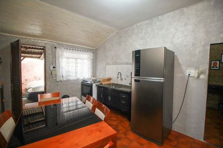 Casa para alugar com 120m², 2 quartos e 4 vagasCozinha