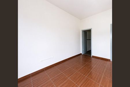 Sala de casa para alugar com 4 quartos, 220m² em Alto Caiçaras, Belo Horizonte
