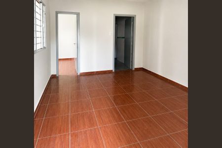Casa para alugar com 220m², 4 quartos e 2 vagas Casa para alugar com 220m², 4 quartos e 2 vagasSala