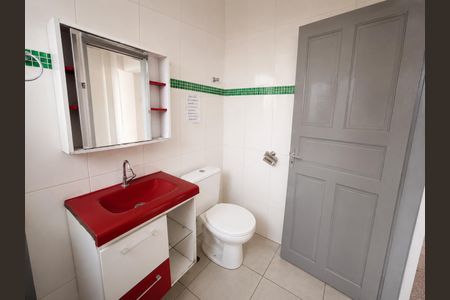 Casa para alugar com 220m², 4 quartos e 2 vagas