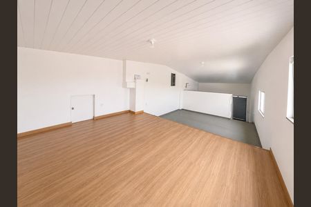 Casa para alugar com 220m², 4 quartos e 2 vagas