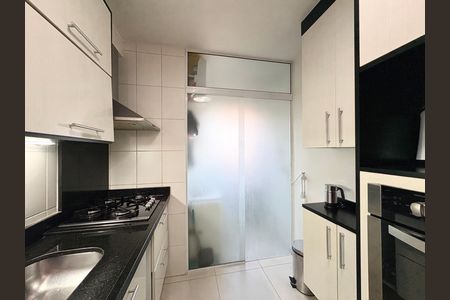 Apartamento à venda com 49m², 2 quartos e 1 vaga Apartamento à venda com 49m², 2 quartos e 1 vagaCozinha