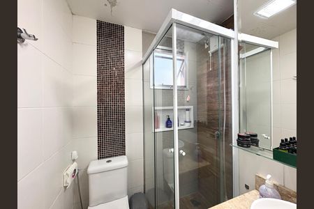 Apartamento à venda com 49m², 2 quartos e 1 vaga Apartamento à venda com 49m², 2 quartos e 1 vagaBanheiro