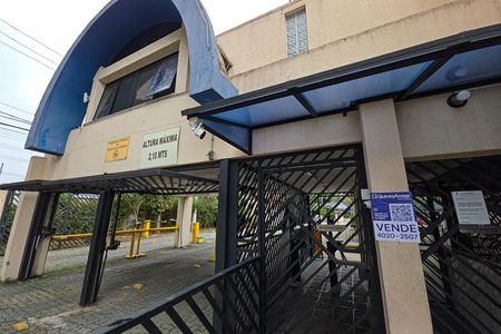 Apartamento para alugar com 74m², 3 quartos e 1 vaga