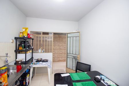 Apartamento à venda com 68m², 3 quartos e 1 vaga Apartamento à venda com 68m², 3 quartos e 1 vagaCozinha e Área de Serviço