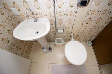 Apartamento à venda com 68m², 3 quartos e 1 vaga Apartamento à venda com 68m², 3 quartos e 1 vagaBanheiro Social