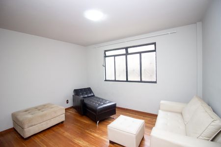 Sala de apartamento à venda com 3 quartos, 68m² em Eldorado, Contagem