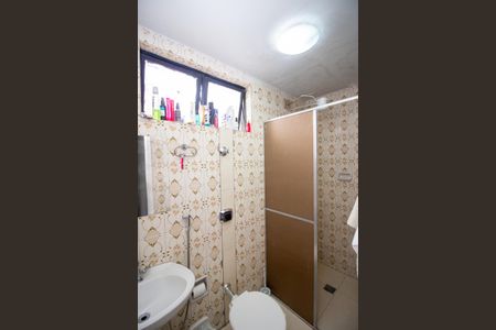 Apartamento à venda com 68m², 3 quartos e 1 vaga Apartamento à venda com 68m², 3 quartos e 1 vagaBanheiro Social